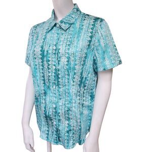 Chico's Teal, Blue, & White Short Sleeve Button Down Shirt (1)